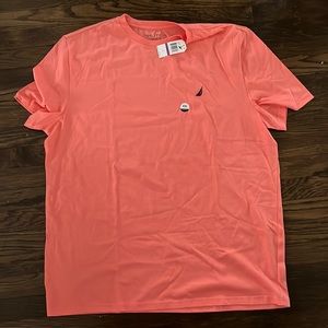 Nautica T